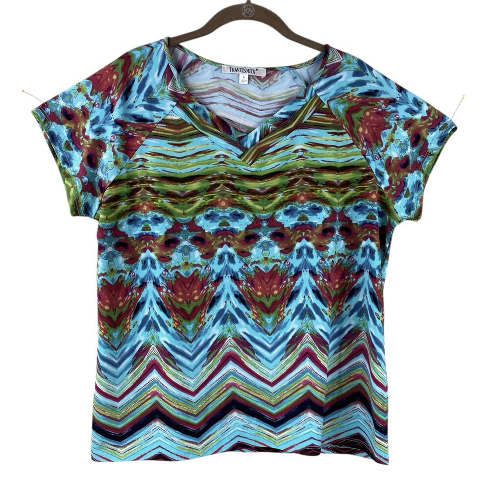 Travel Smith V-Neck T-Shirt Size L Blue Colorful Wrinkle Resistant